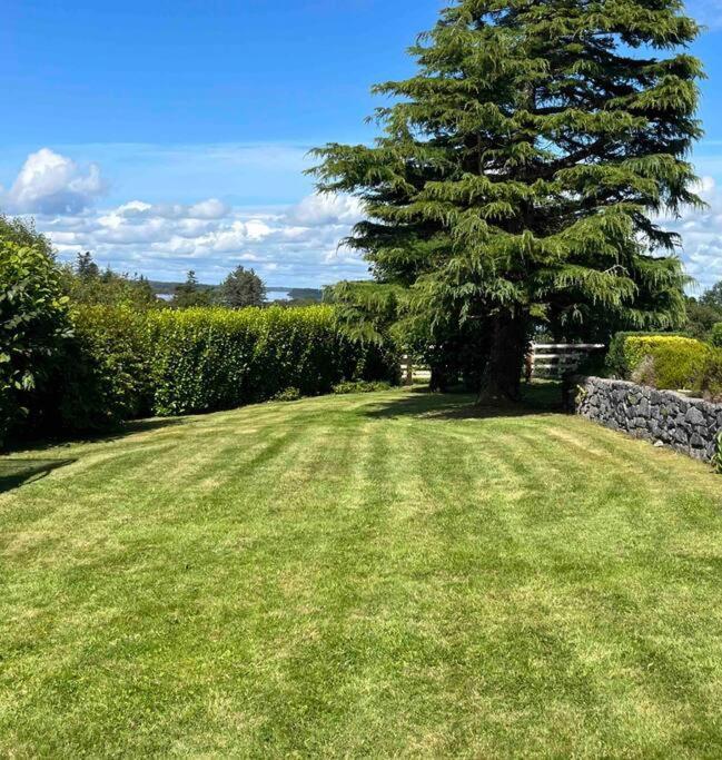 Hillcrest Lodge, Private Apartment On Lough Corrib, Oughterard Galway Ngoại thất bức ảnh