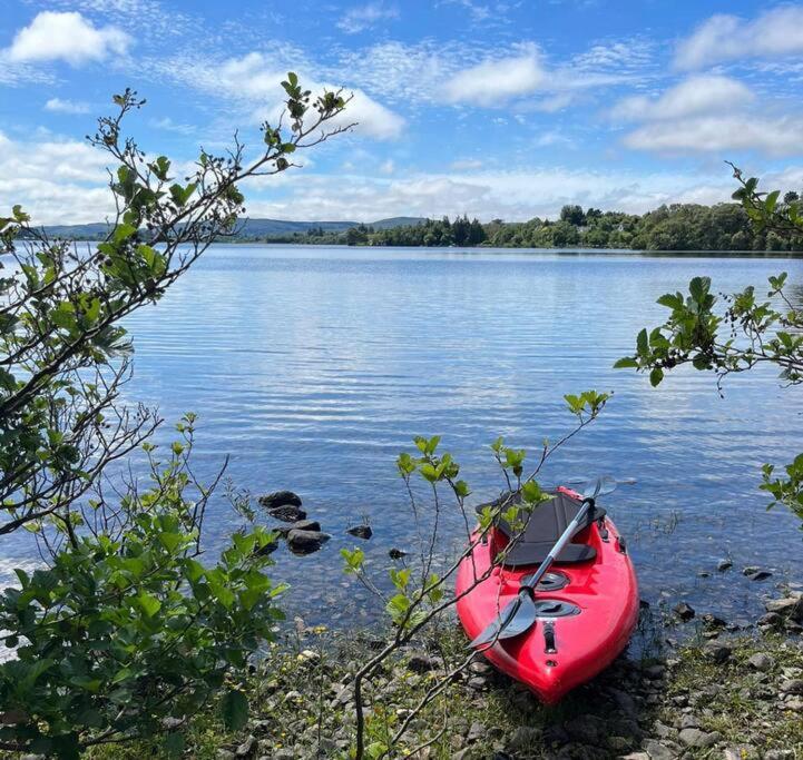 Hillcrest Lodge, Private Apartment On Lough Corrib, Oughterard Galway Ngoại thất bức ảnh